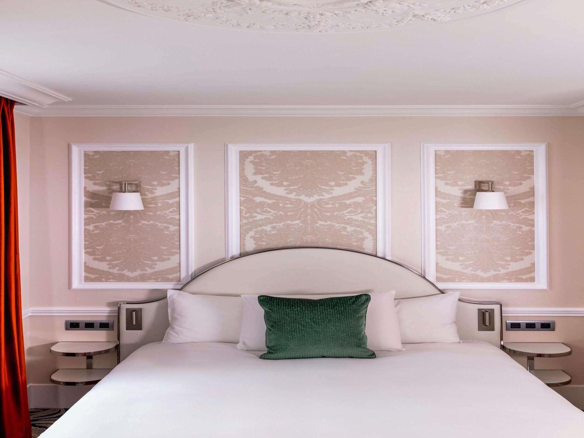 Hotel Mercure La Sorbonne Saint-germain-des-prés Parigi